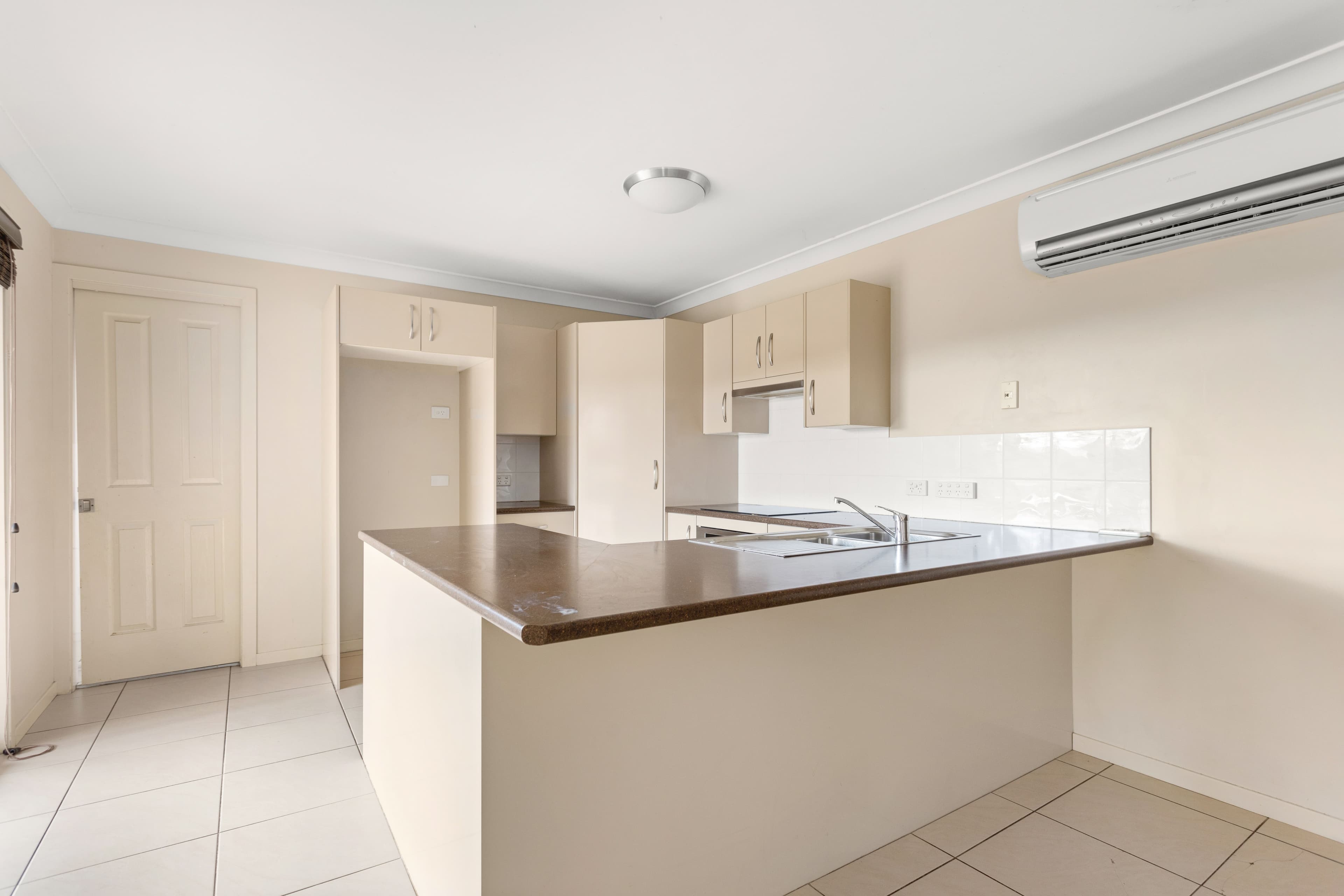 122 Kanangra Drive, Taree NSW 2430, Taree - Thumbnail 4