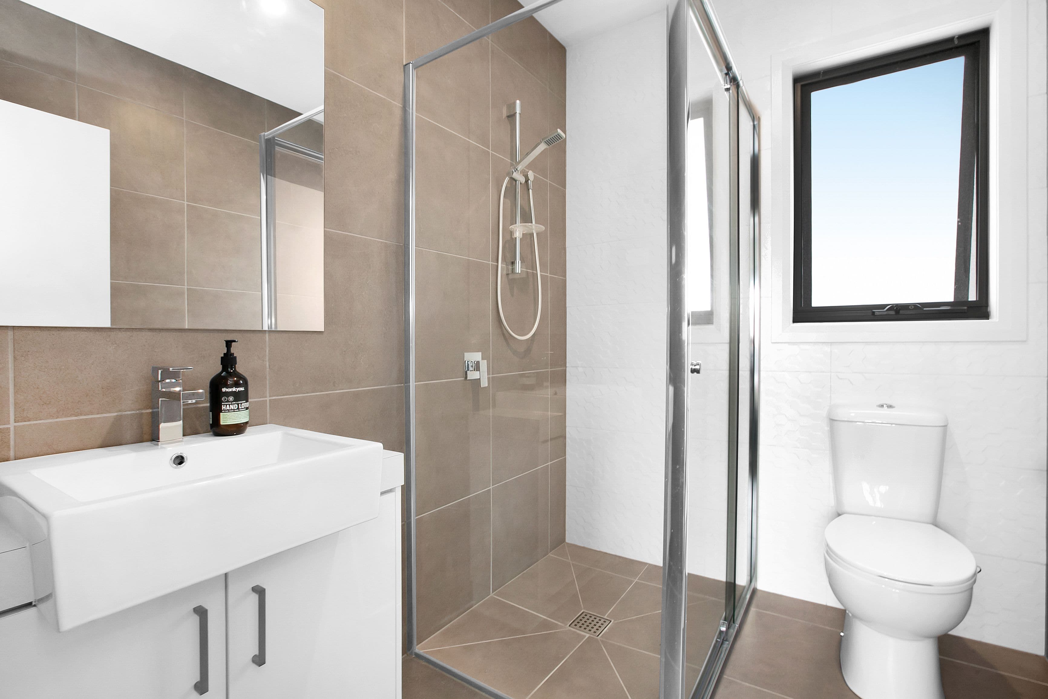 2 Mack Street, Reservoir VIC 3073, Reservoir - Thumbnail 5
