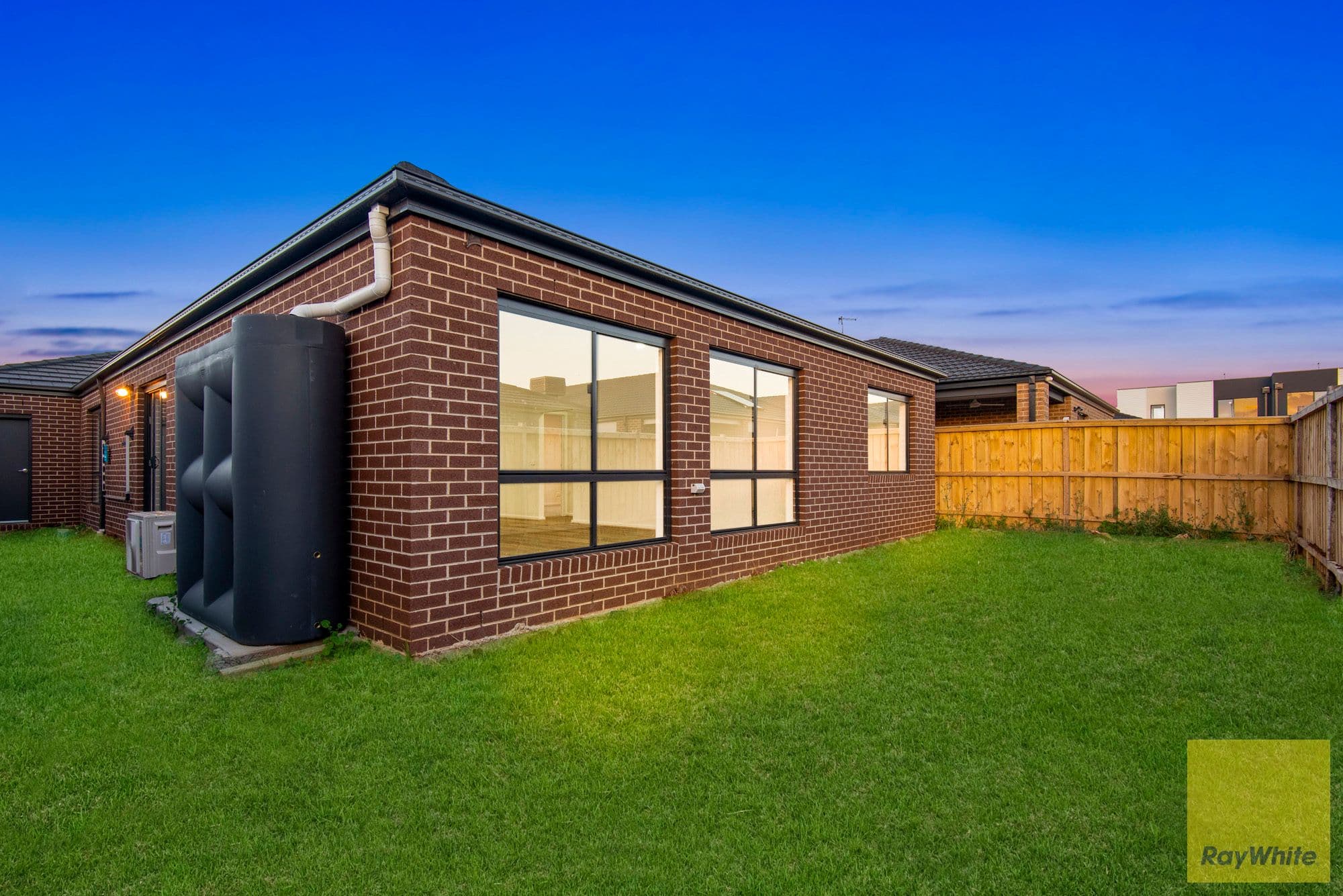 9 Stilo Crescent, Truganina VIC 3029, Truganina - Thumbnail 3