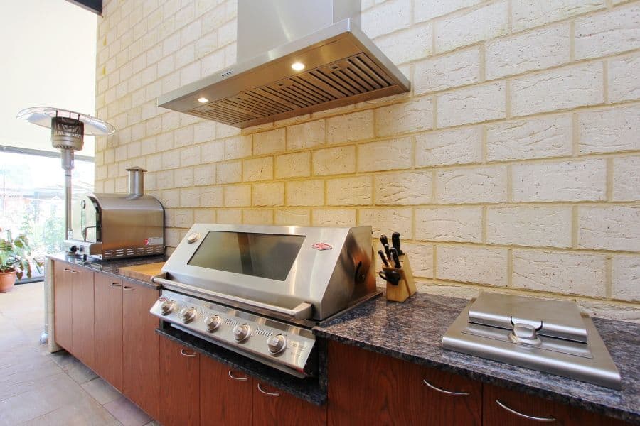10 Smallbrook Retreat, Caversham WA 6055, Caversham - Thumbnail 5