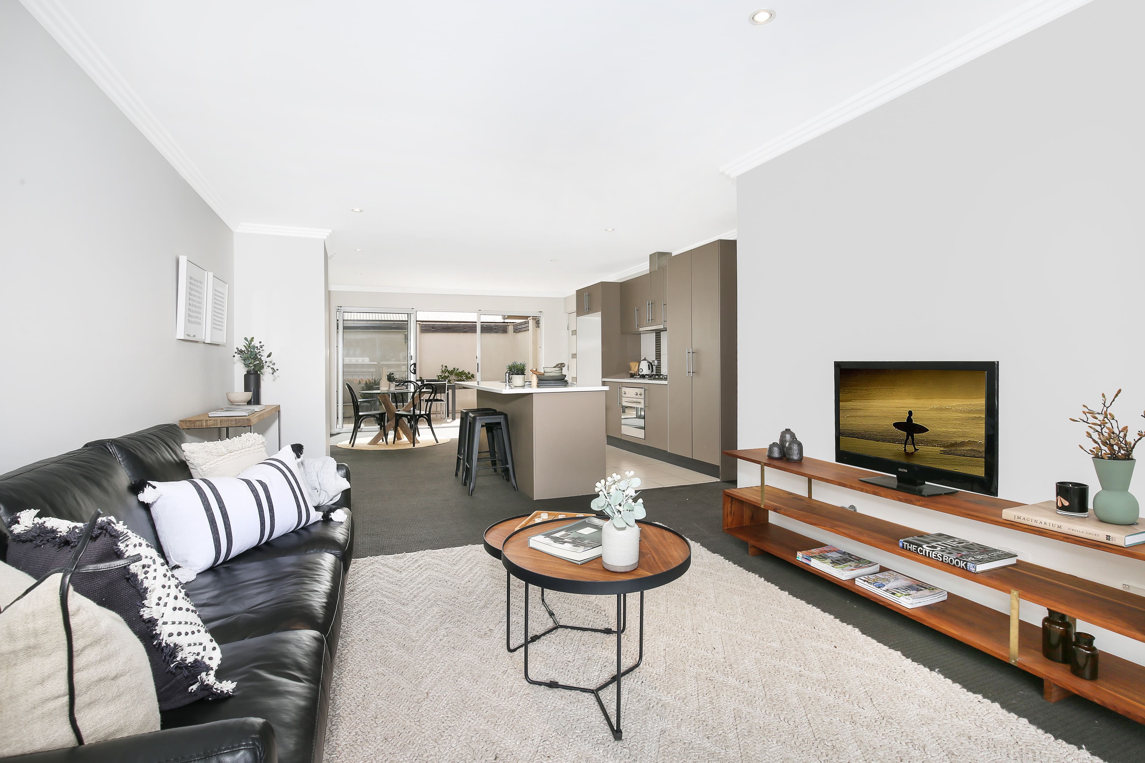 71 Central Avenue, Oak Flats NSW 2529, Oak Flats - Image 1
