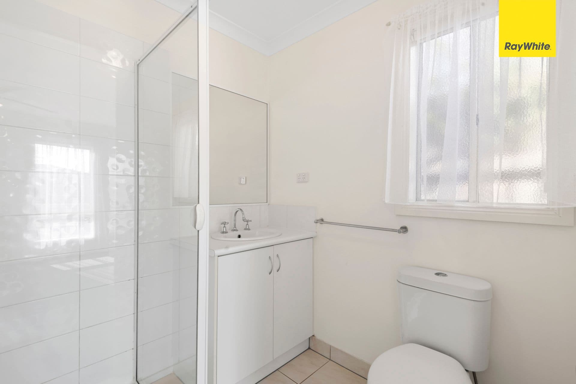 35 Roslyn Park Drive, HARKNESS VIC 3337, Harkness - Thumbnail 4