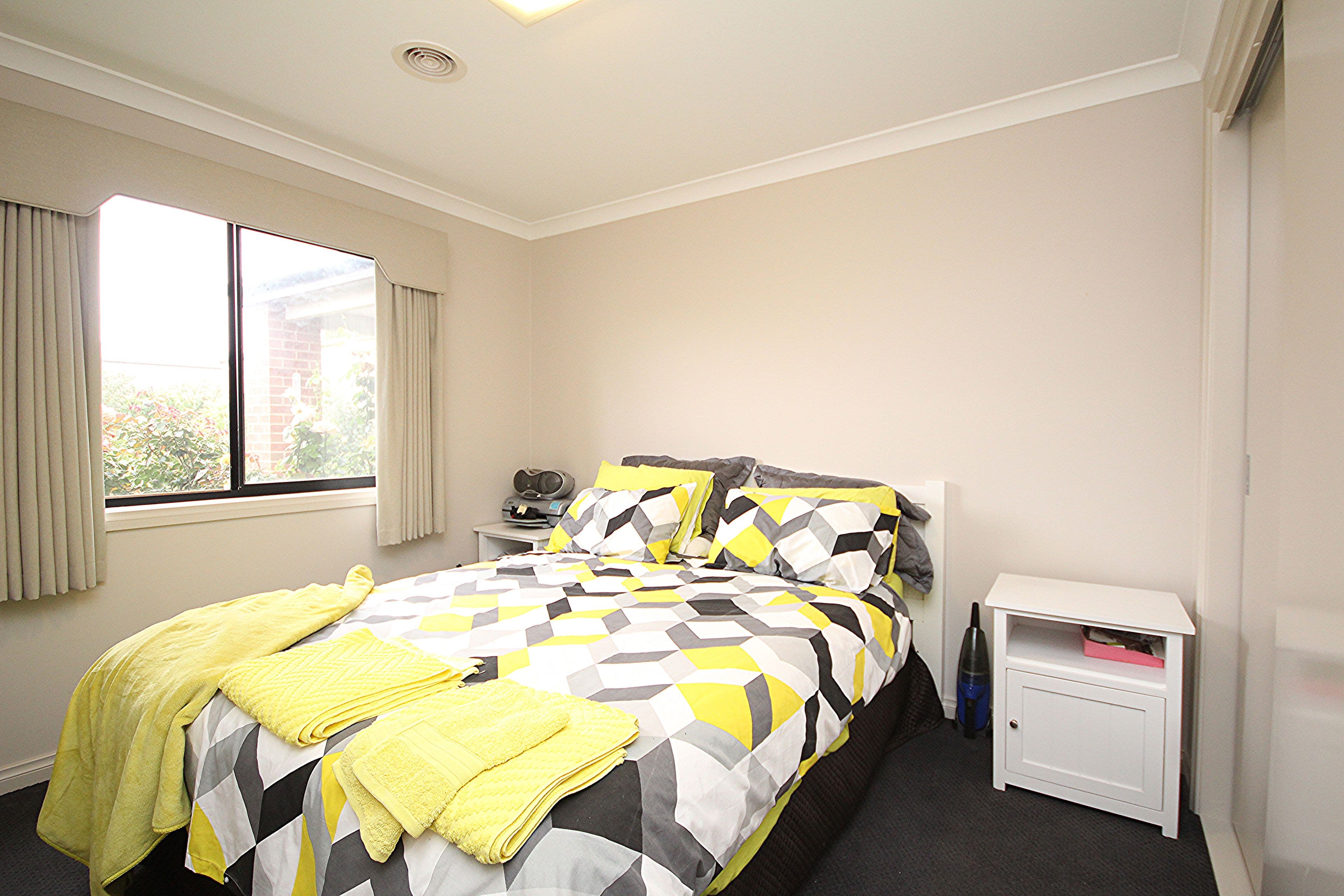 72 McTavish Boulevard, Horsham VIC 3400, Horsham - Thumbnail 8