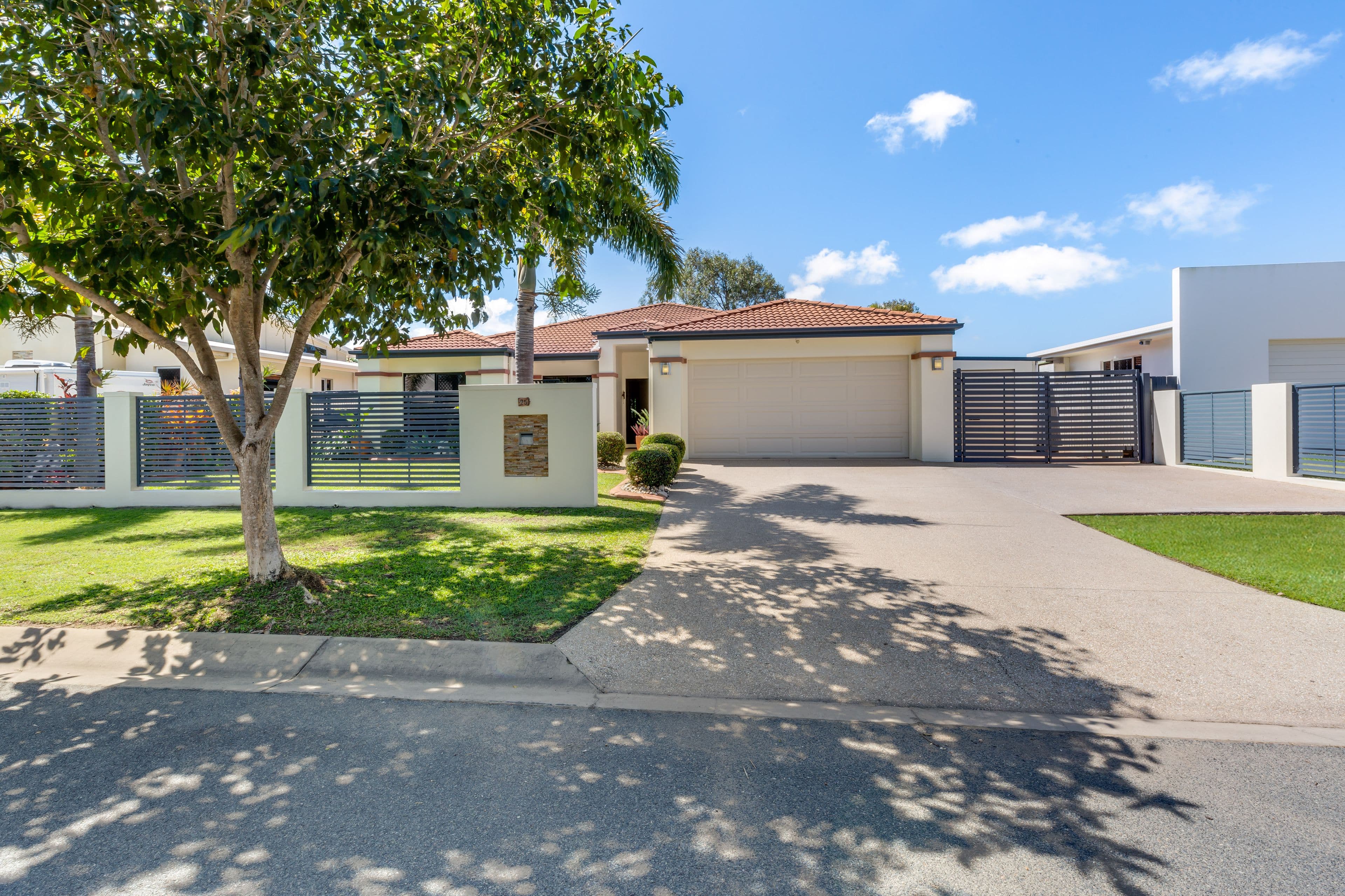 25 Reef Parade, East Mackay QLD 4740, East Mackay - Image 1