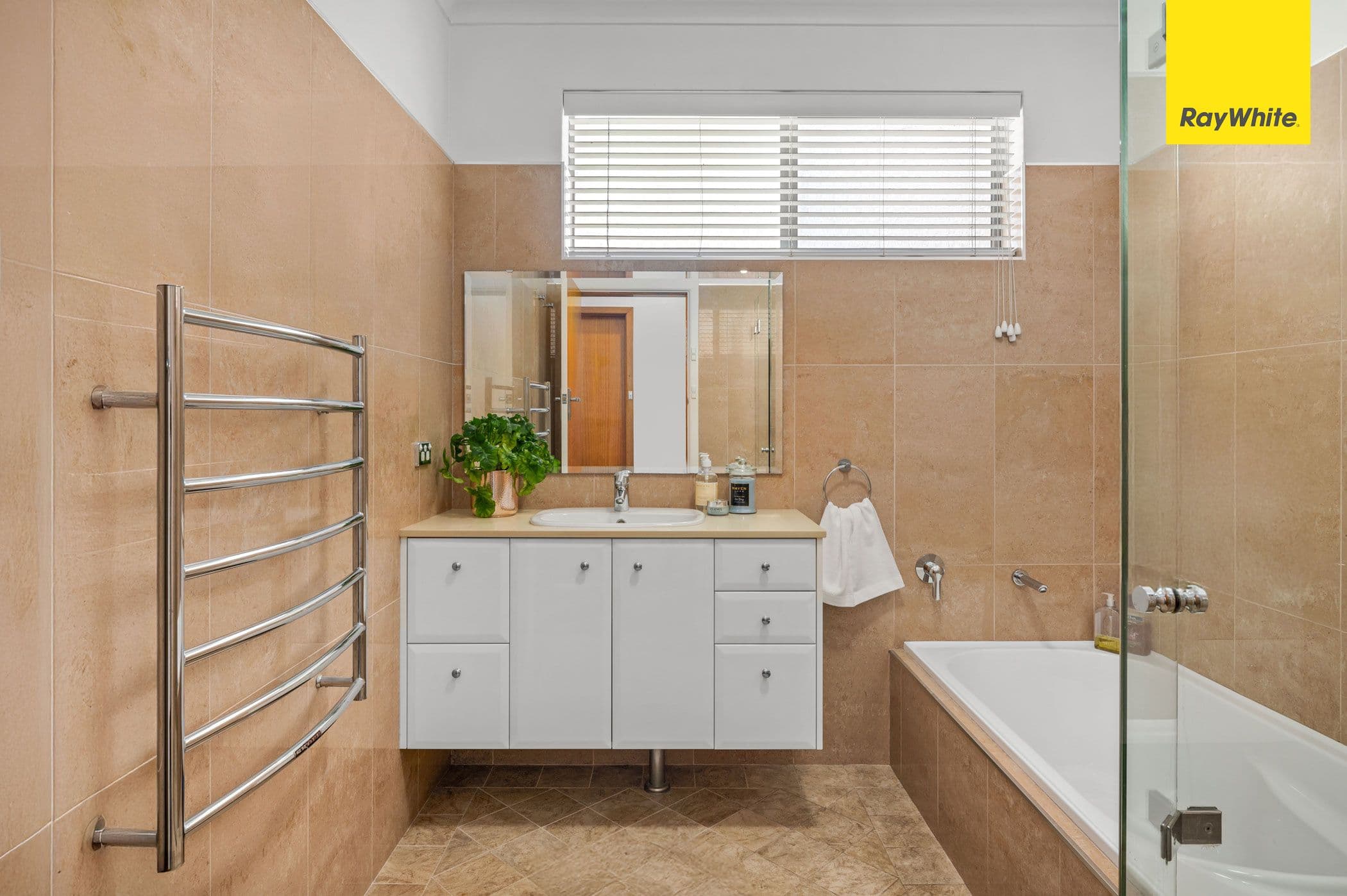 16 Delaware Street, Epping NSW 2121, Epping - Thumbnail 8