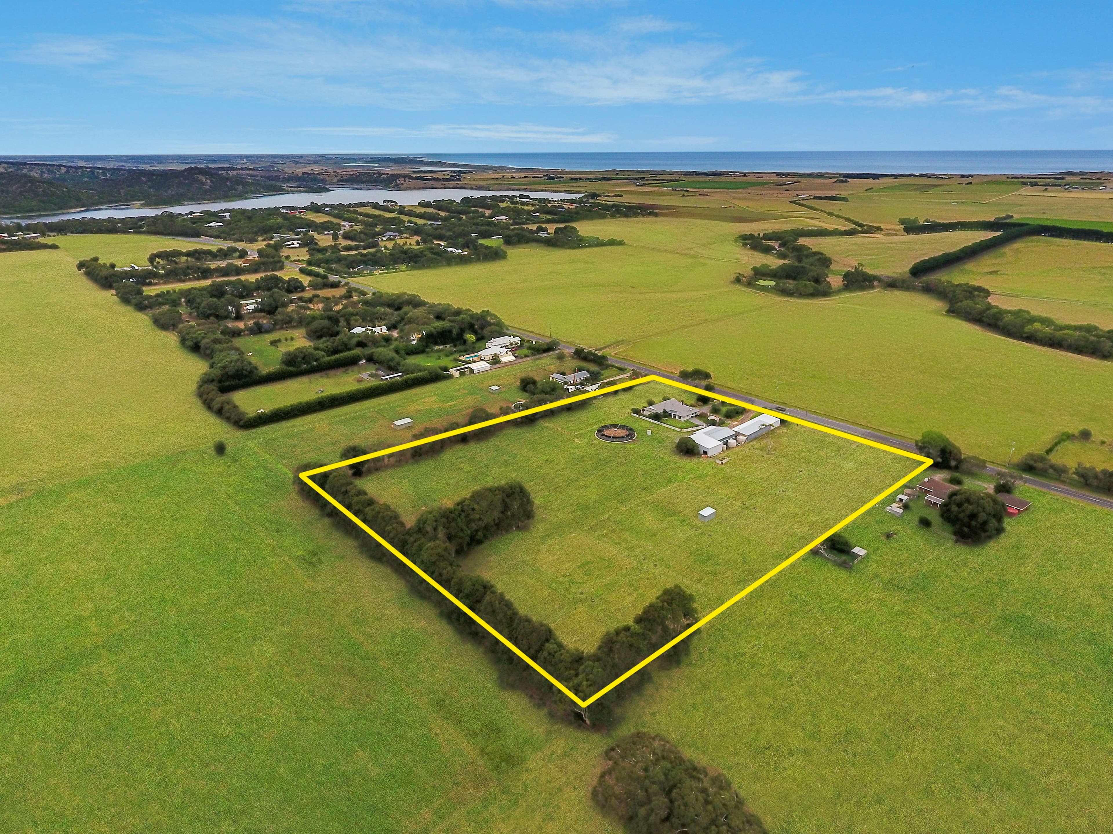315 Koroit-Port Fairy Road, Crossley VIC 3283, Crossley - Thumbnail 3