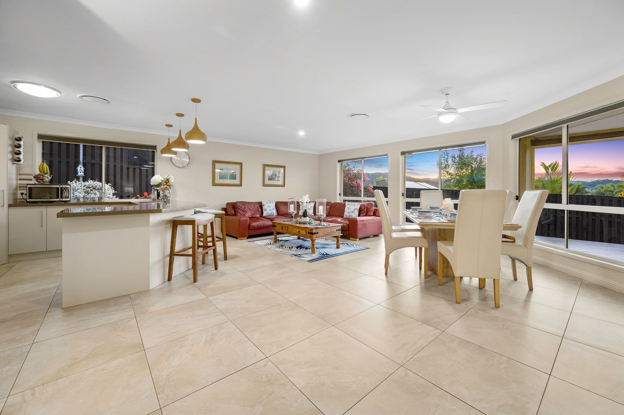 7 Tuggeranong Avenue, Pacific Pines QLD 4211, Pacific Pines - Thumbnail 3