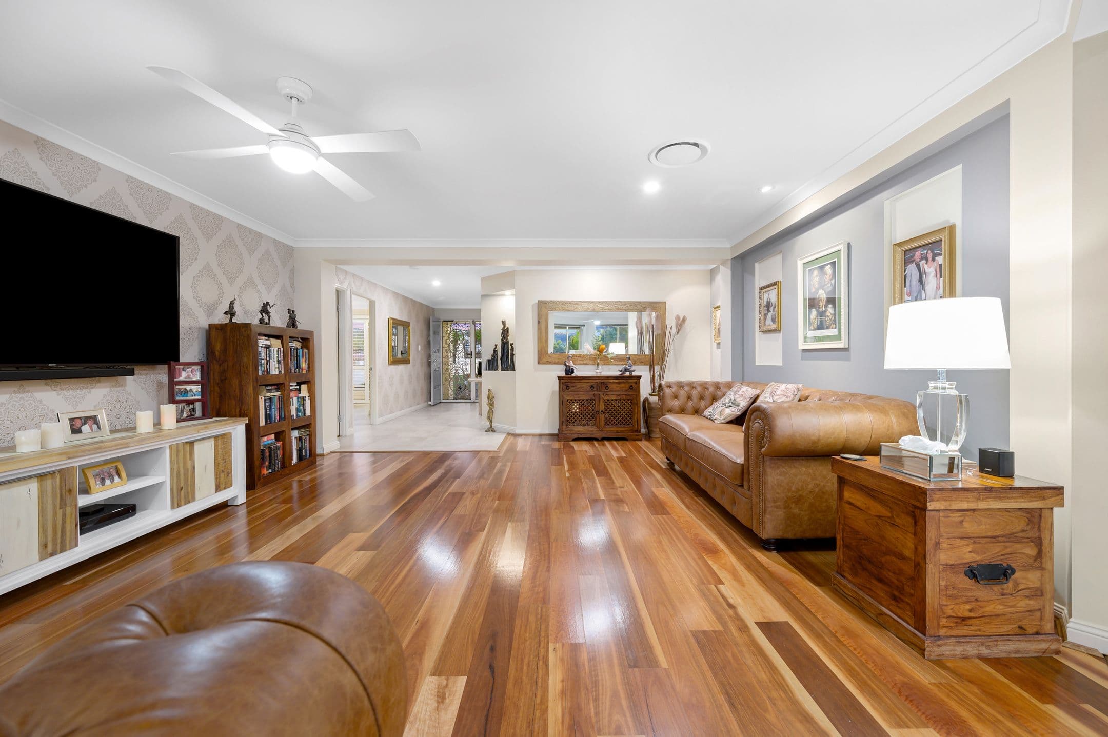 7 Tuggeranong Avenue, Pacific Pines QLD 4211, Pacific Pines - Thumbnail 5