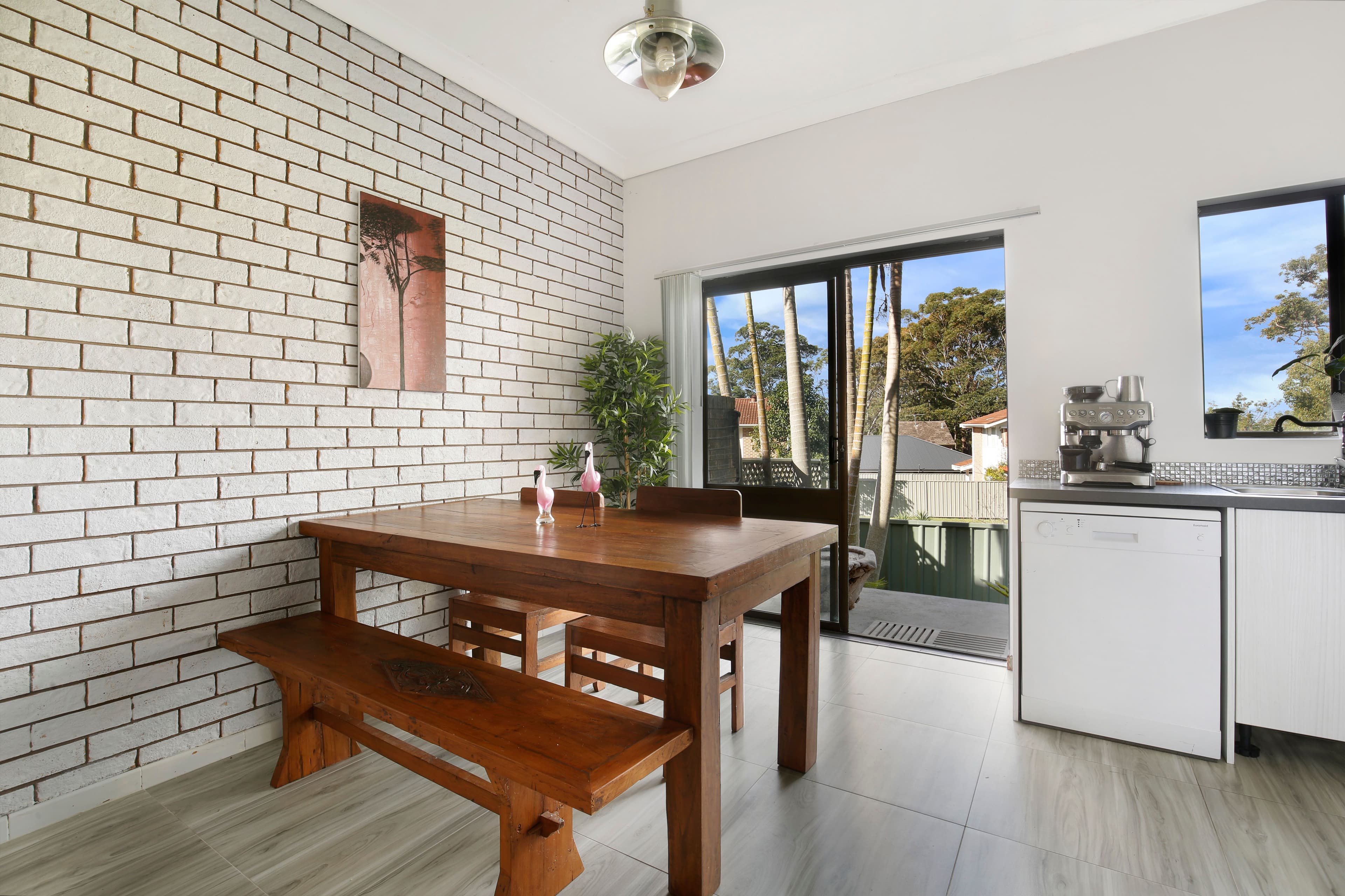 22 The Avenue, Corrimal NSW 2518, Corrimal - Thumbnail 4
