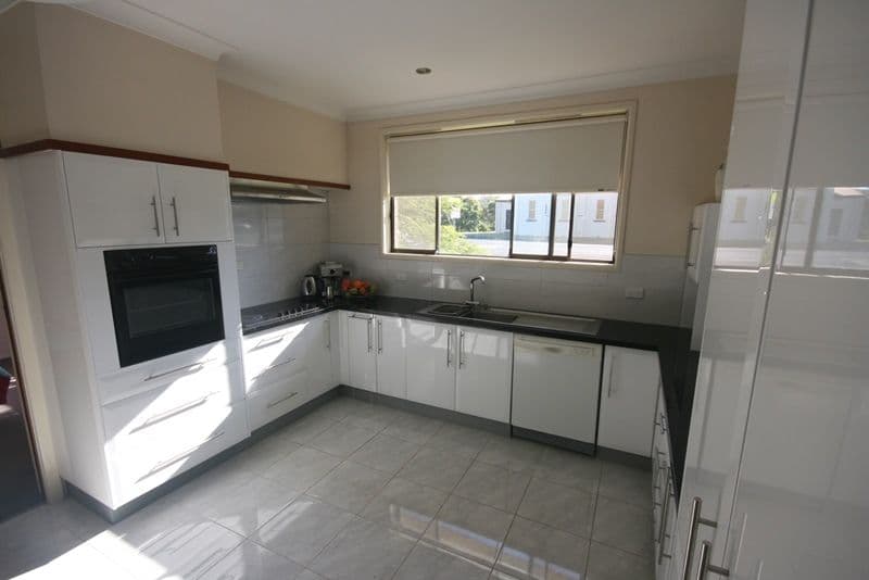152  Oliver Street, GRAFTON NSW 2460, Grafton - Thumbnail 2