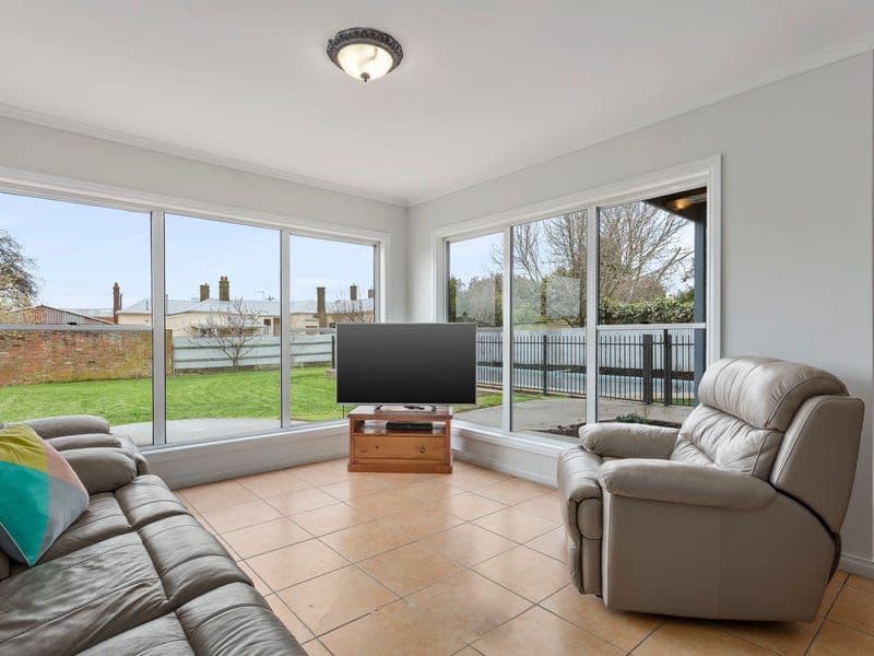27 Miller Street, Colac VIC 3250, Colac - Thumbnail 3