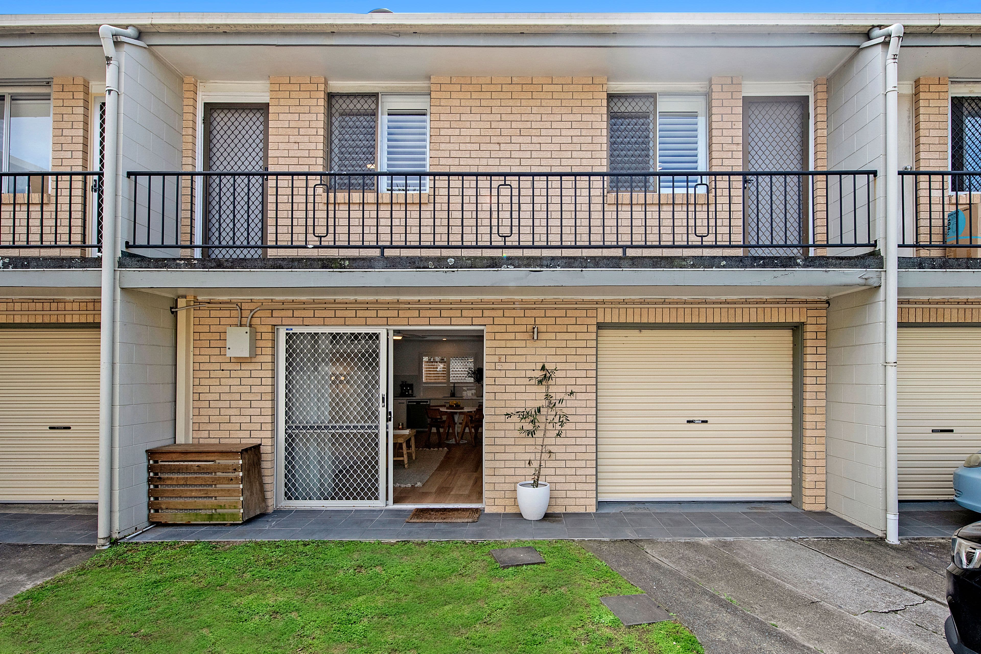 198C Hedges Avenue, Mermaid Beach QLD 4218, Mermaid Beach - Image 1
