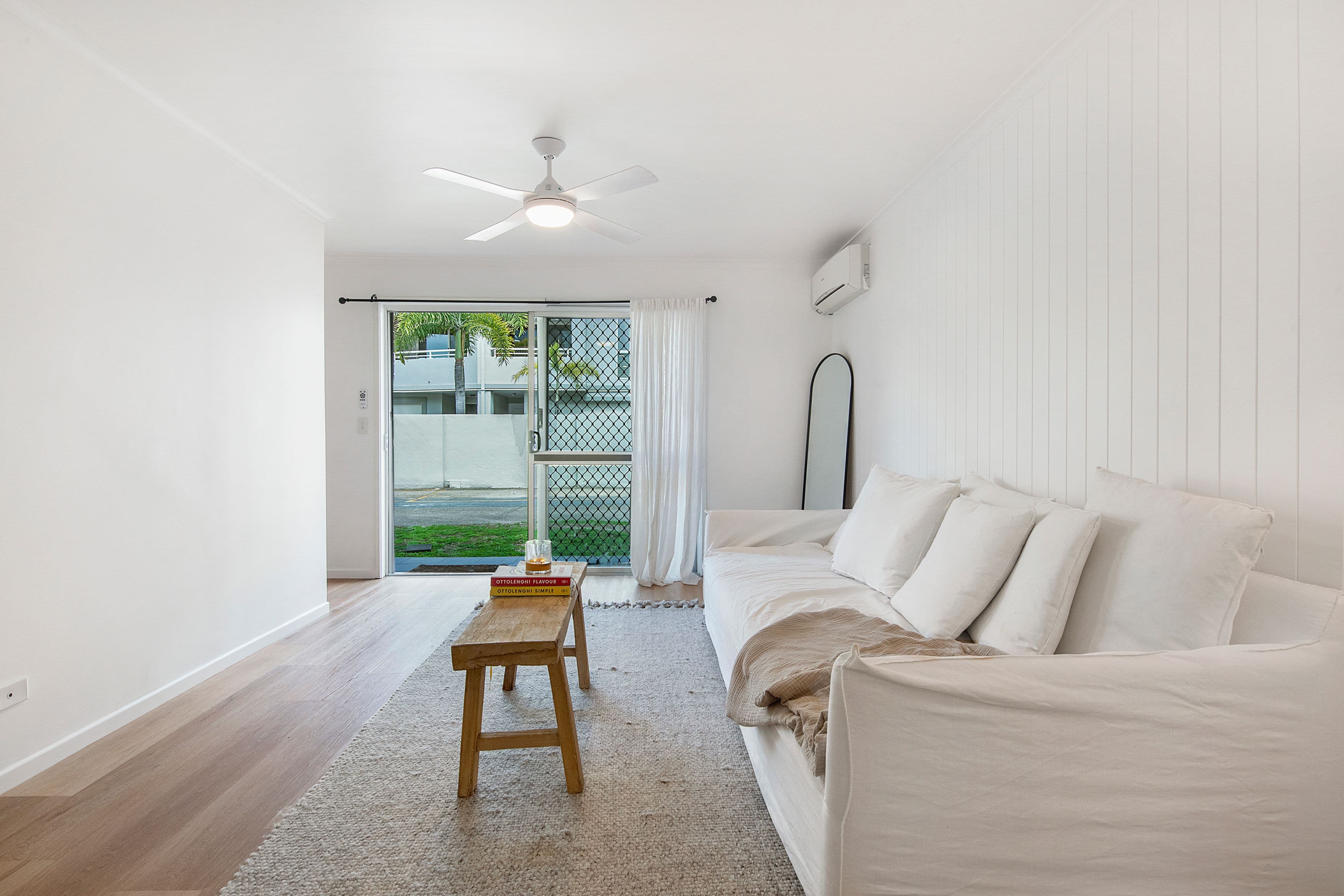 198C Hedges Avenue, Mermaid Beach QLD 4218, Mermaid Beach - Thumbnail 4