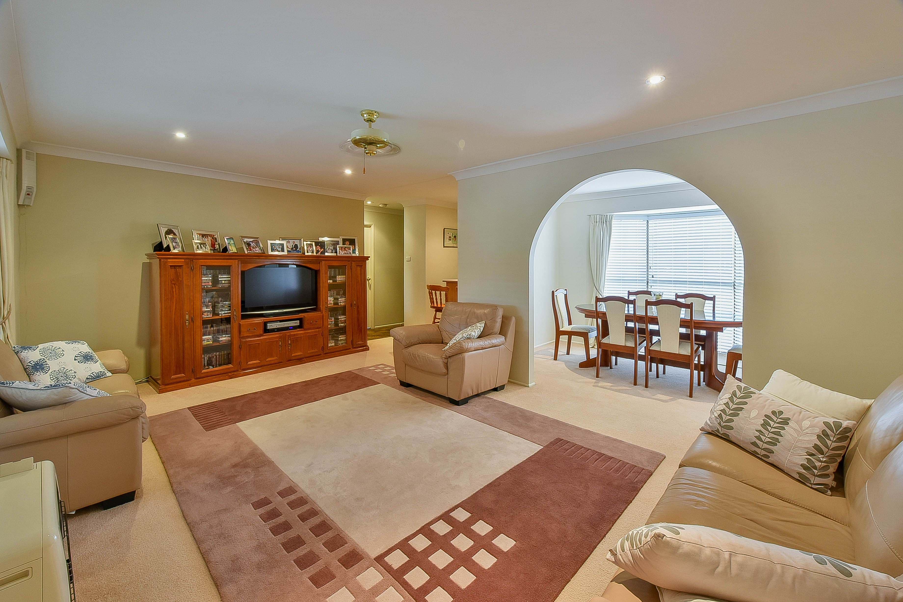 2 Hewitt Place, Minto NSW 2566, Minto - Thumbnail 2