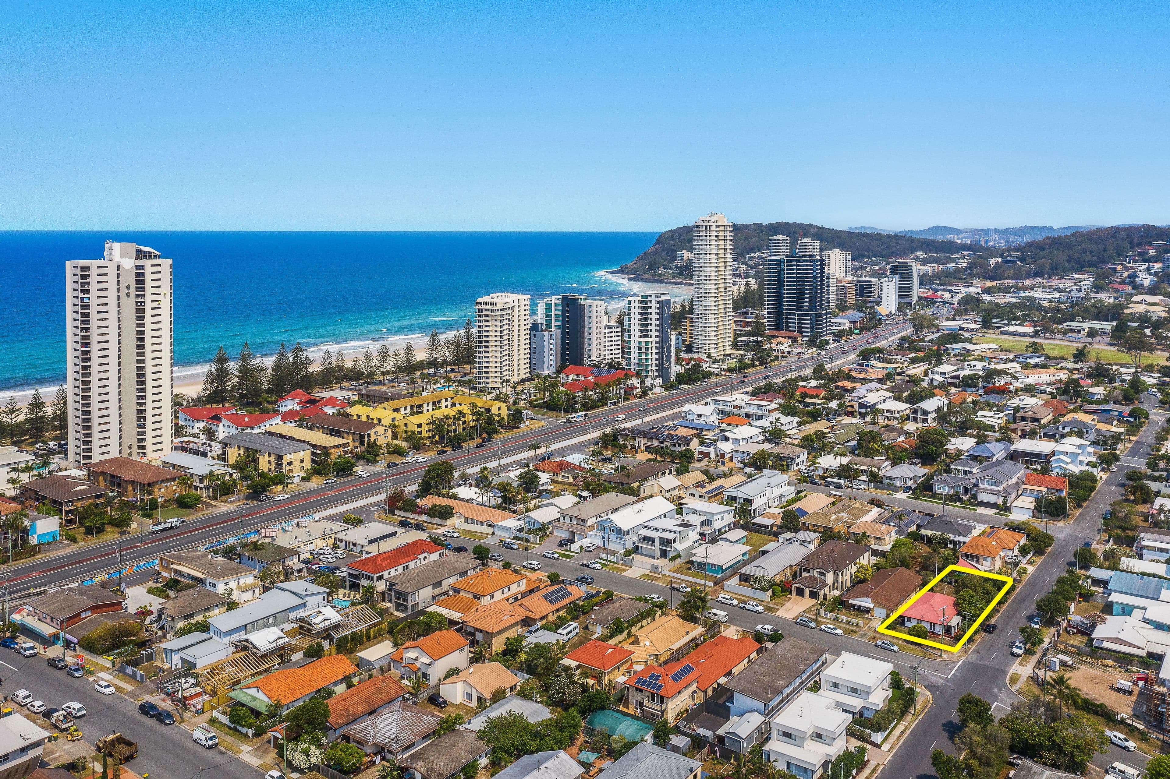 20 Deodar Drive, Burleigh Heads QLD 4220, Burleigh Heads - Thumbnail 6