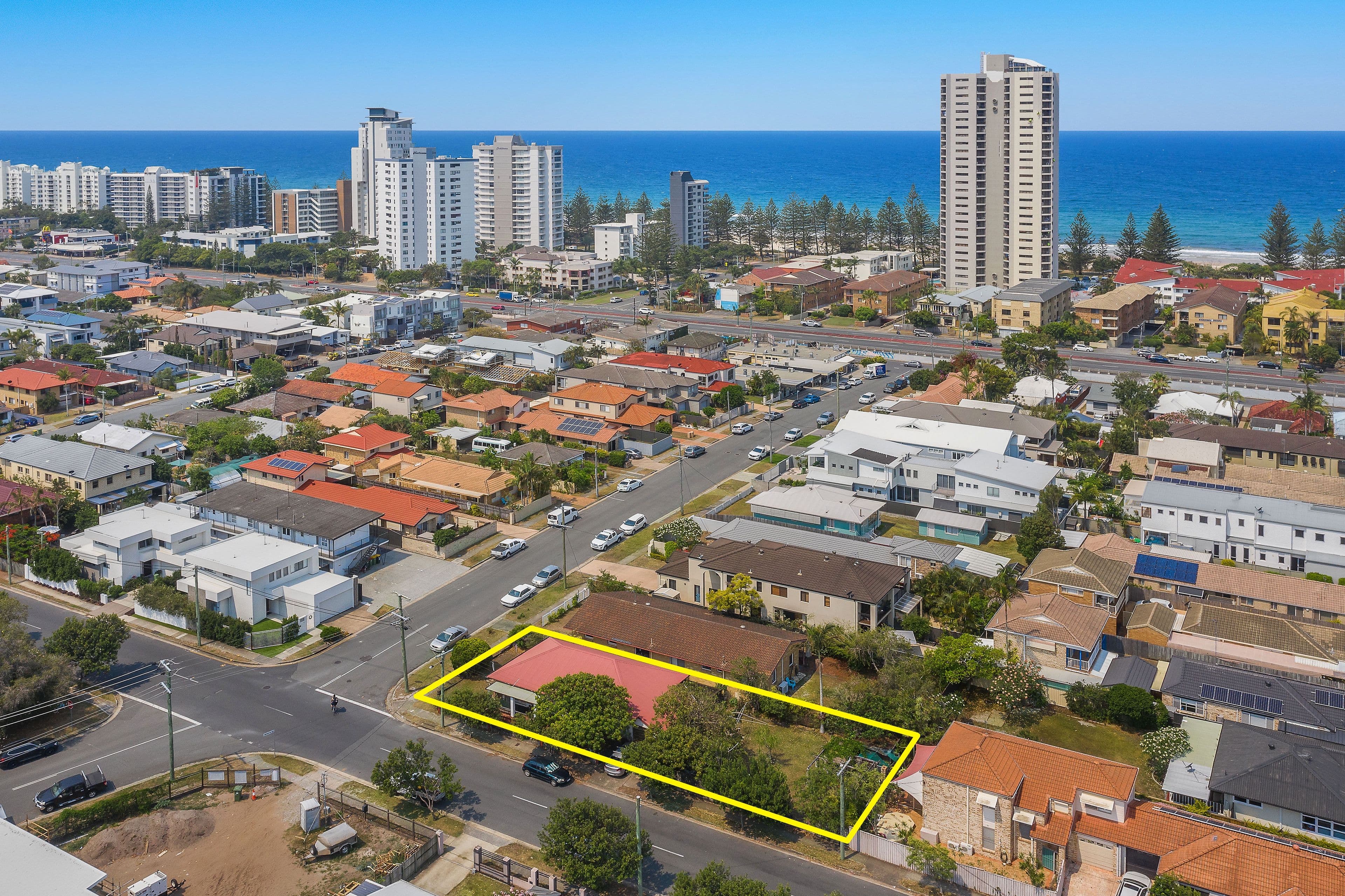 20 Deodar Drive, Burleigh Heads QLD 4220, Burleigh Heads - Thumbnail 7