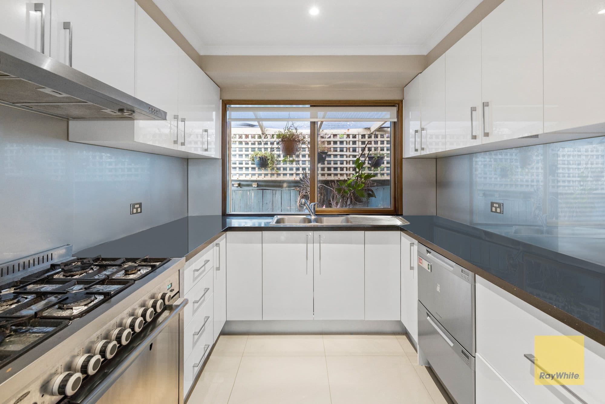 1 Darbyshire Place, Hoppers Crossing VIC 3029, Hoppers Crossing - Thumbnail 5