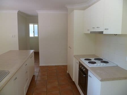 5 Cawley Place, OXENFORD QLD 4210, Oxenford - Thumbnail 5