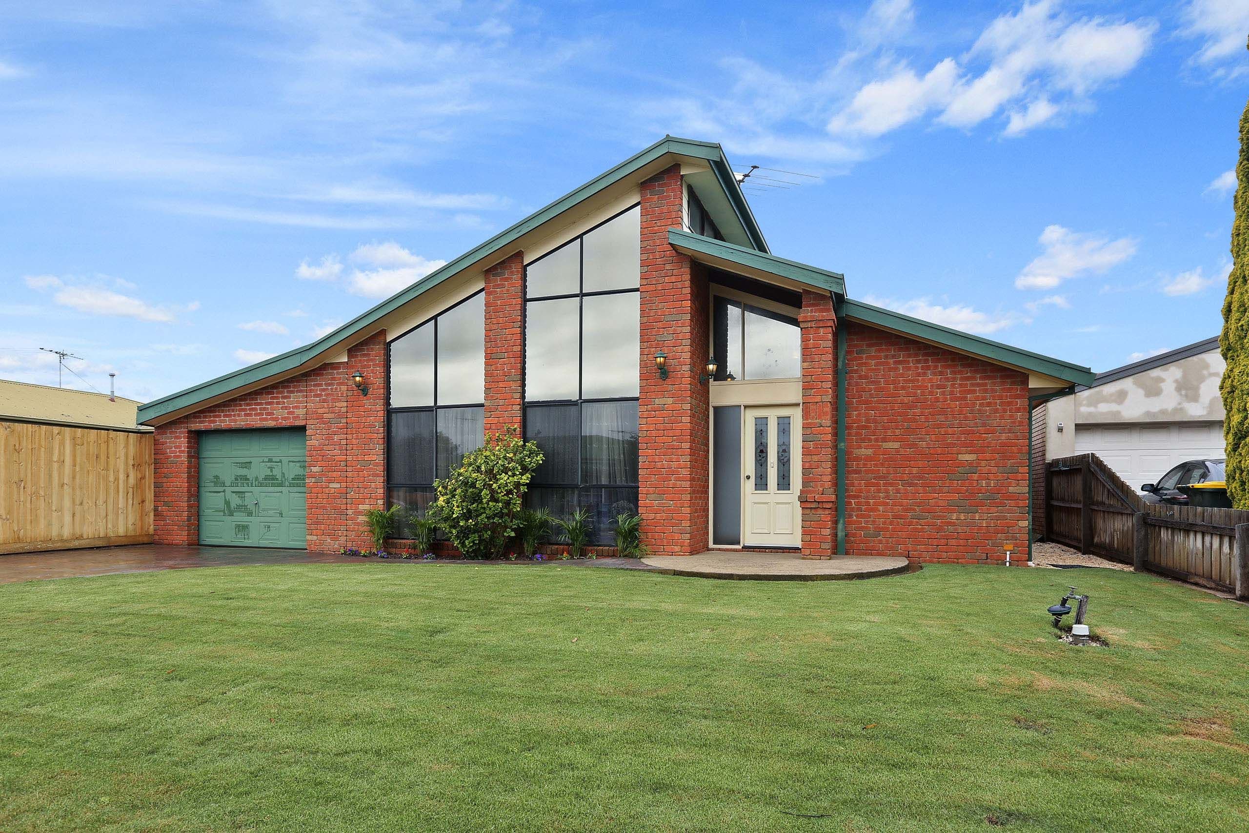 6 Windsor Court, Lara VIC 3212, Lara - Image 1