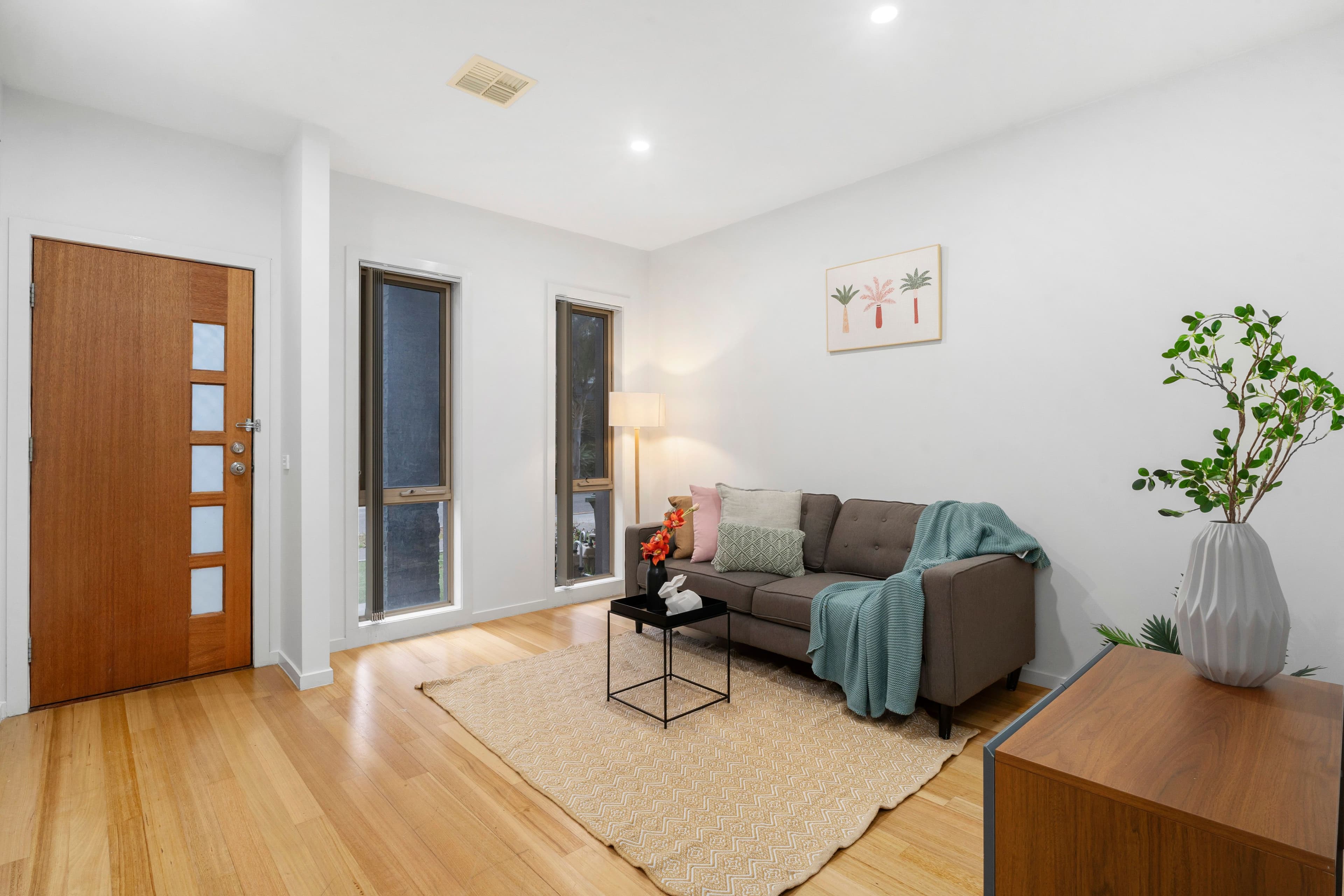8 Sarah Street, Sunshine West VIC 3020, Sunshine West - Thumbnail 2