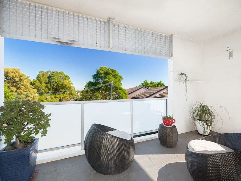 209/1 McKinnon Avenue, Five Dock - Thumbnail 3