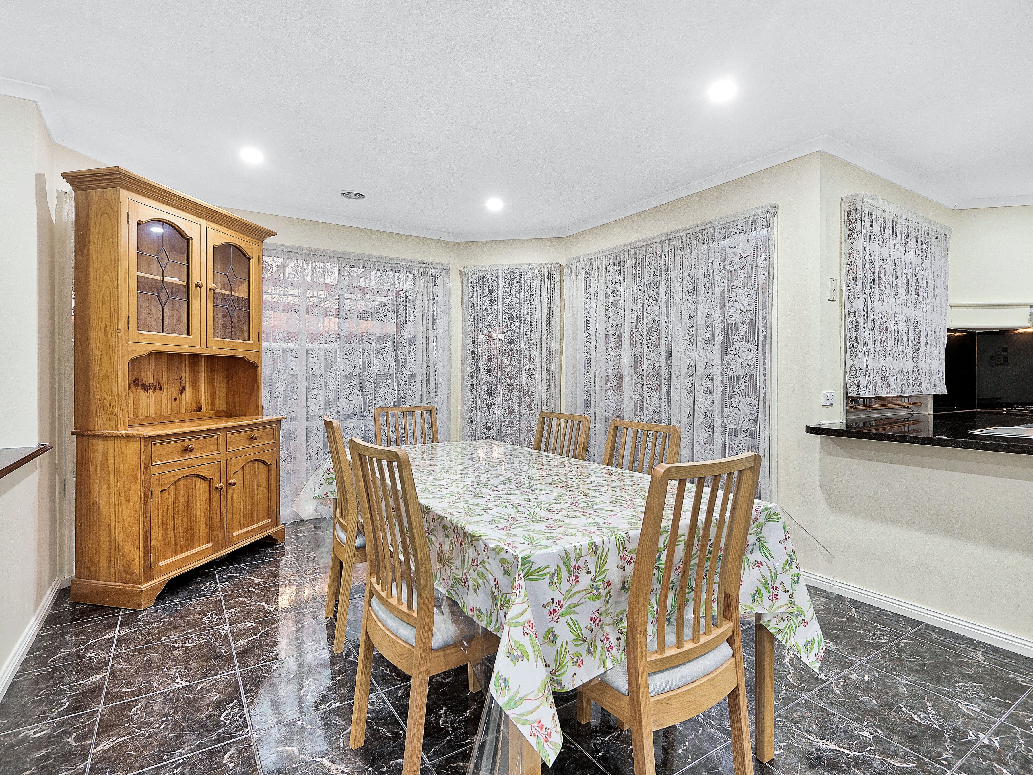24 Horsfield Street, Cranbourne North VIC 3977, Cranbourne North - Thumbnail 6