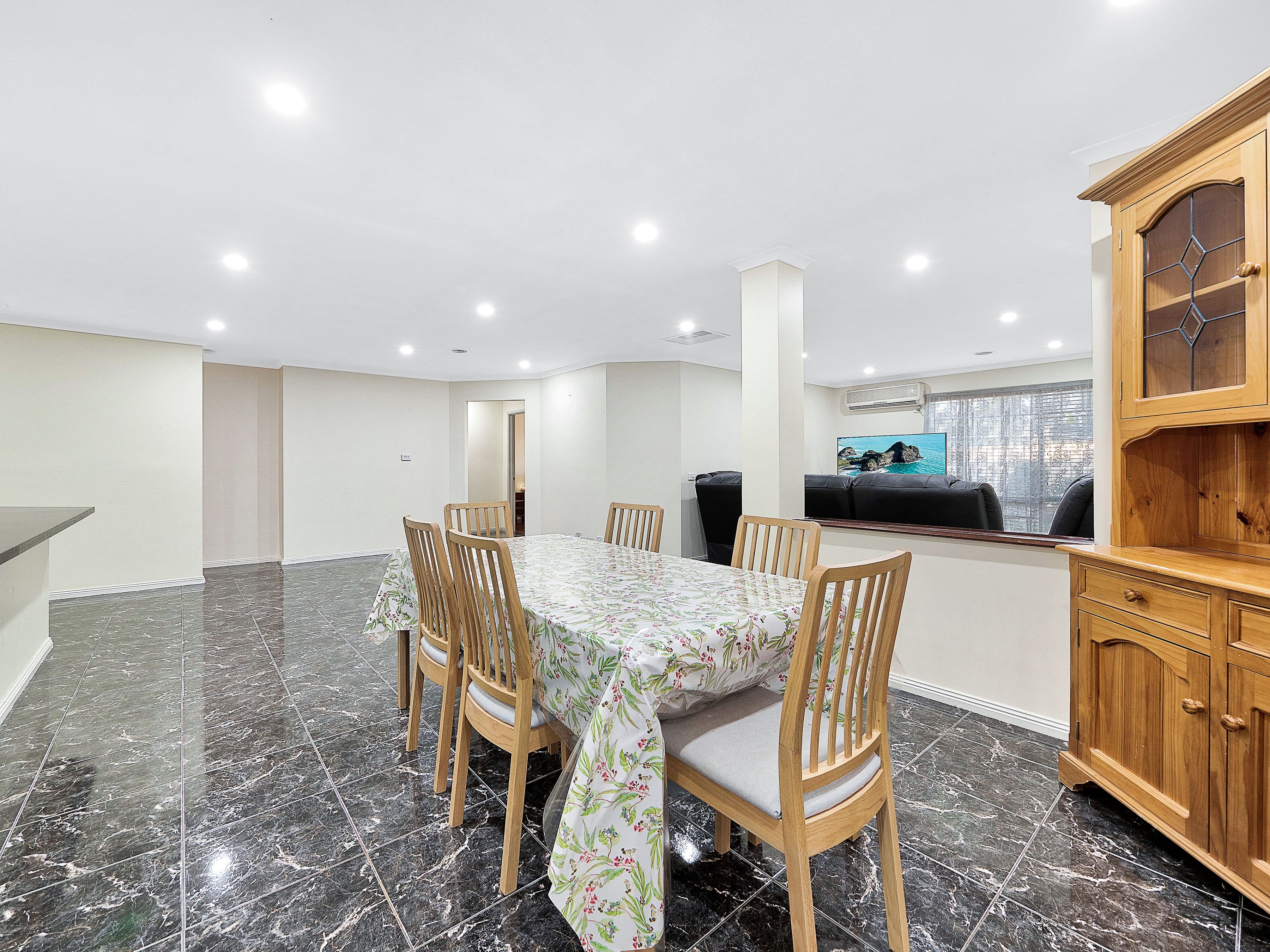 24 Horsfield Street, Cranbourne North VIC 3977, Cranbourne North - Thumbnail 7