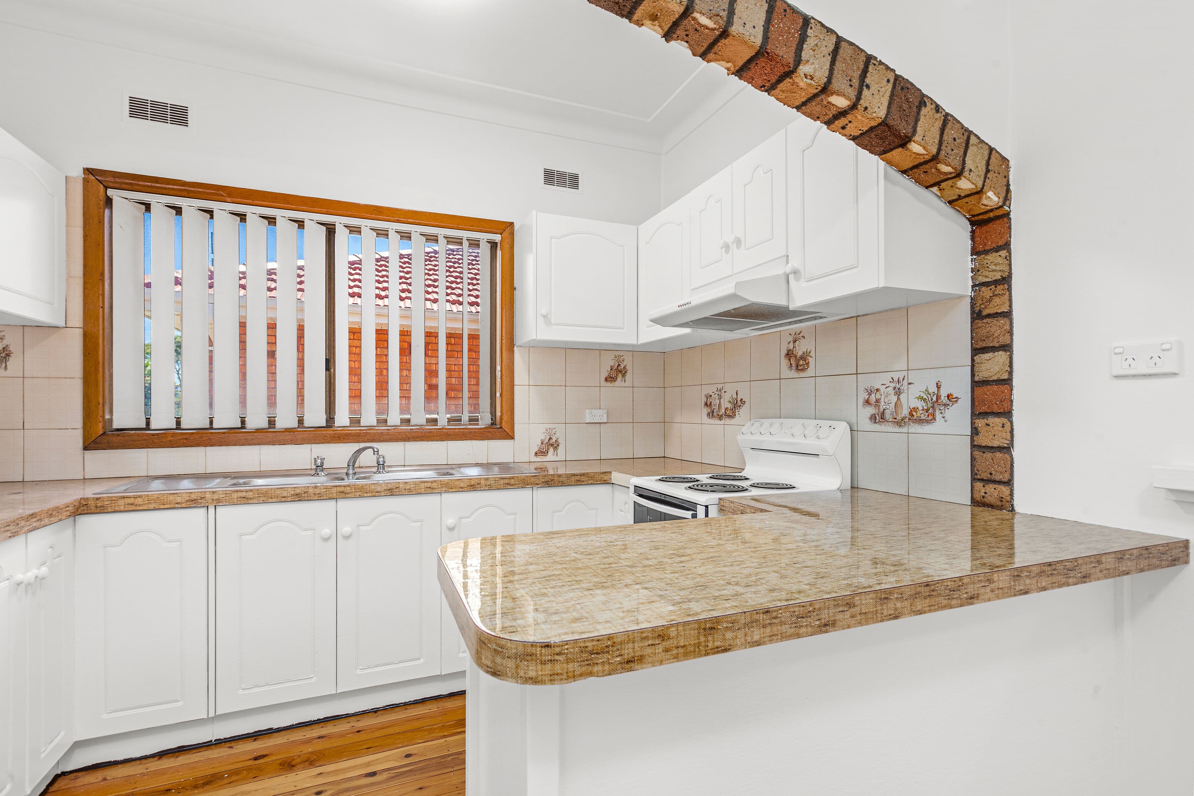 52 Donaldson Street, Port Kembla - Thumbnail 4