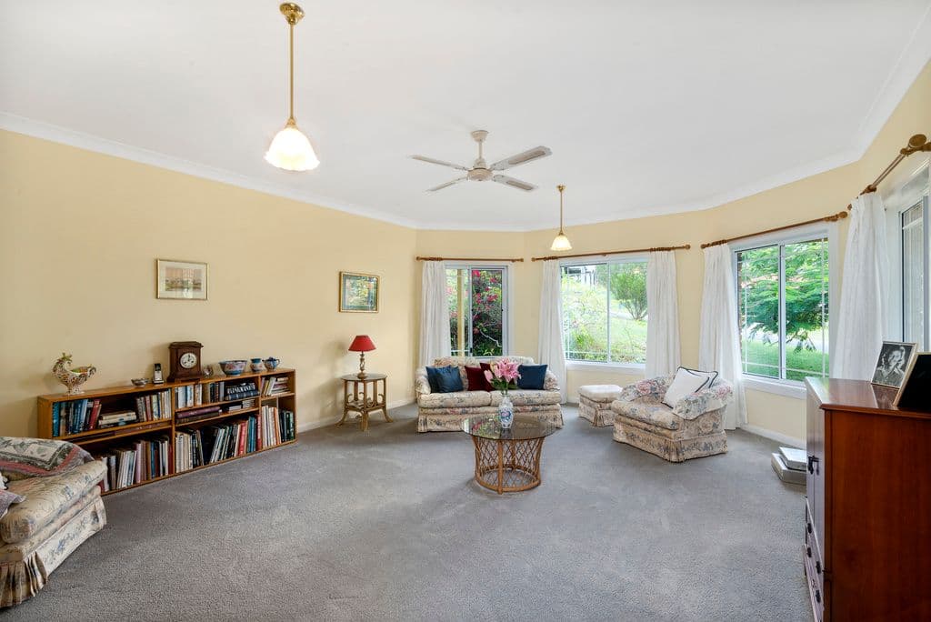 17 Calcita Avenue, Elanora QLD 4221, Elanora - Thumbnail 4