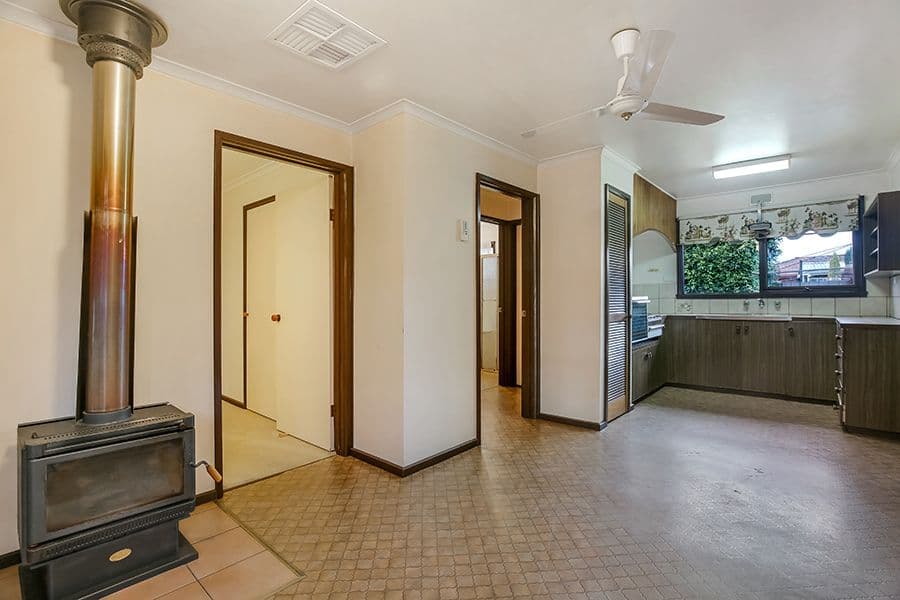 15 Sapphire Circuit, Wodonga VIC 3690, West Wodonga - Thumbnail 6
