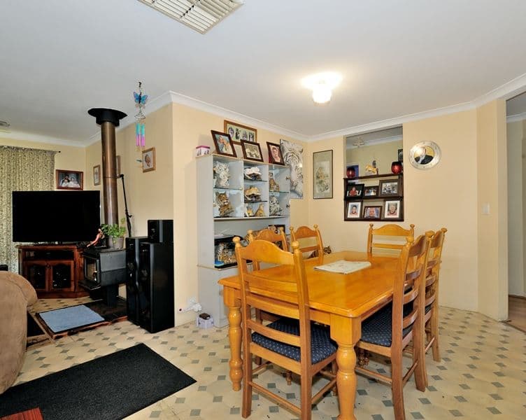 46 Mornington Boulevard, WAIKIKI WA 6169, Waikiki - Thumbnail 4