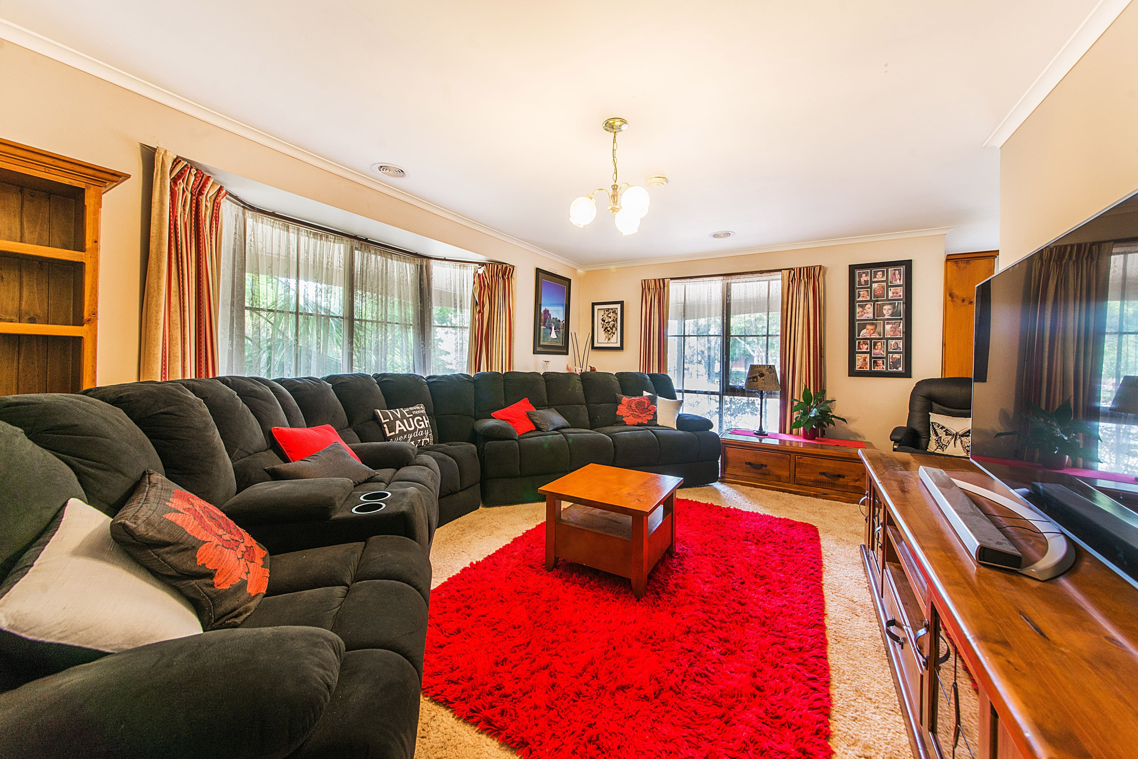 164 Windermere Drive, Ferntree Gully VIC 3156, Ferntree Gully - Thumbnail 2