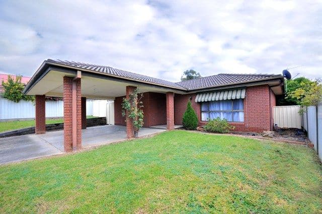 823 Tenbrink Street, GLENROY NSW 2640, Glenroy - Image 1