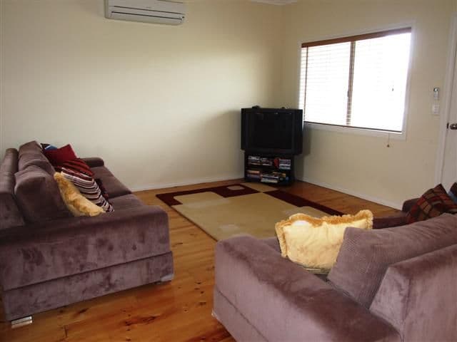 20 Sinclair Avenue, SURF BEACH VIC 3922, Surf Beach - Thumbnail 2