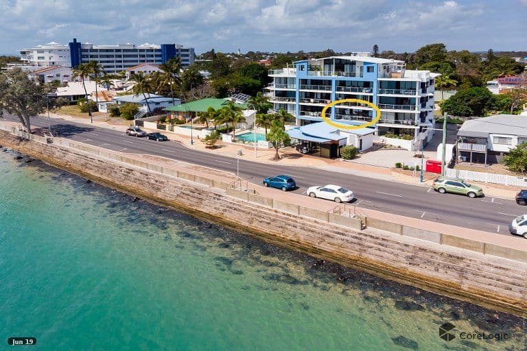 558-559 Esplanade, Urangan QLD 4655, Urangan - Thumbnail 2