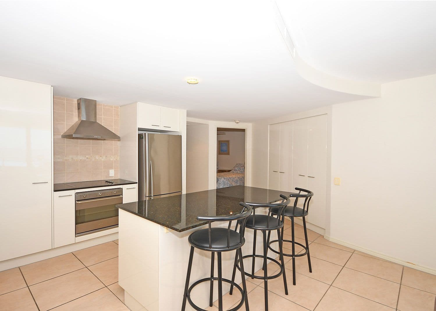 558-559 Esplanade, Urangan QLD 4655, Urangan - Thumbnail 8