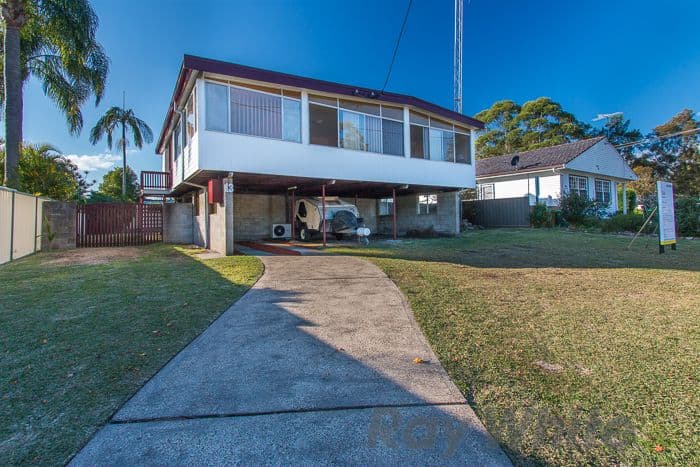 13 Park Drive, Eleebana - Image 1
