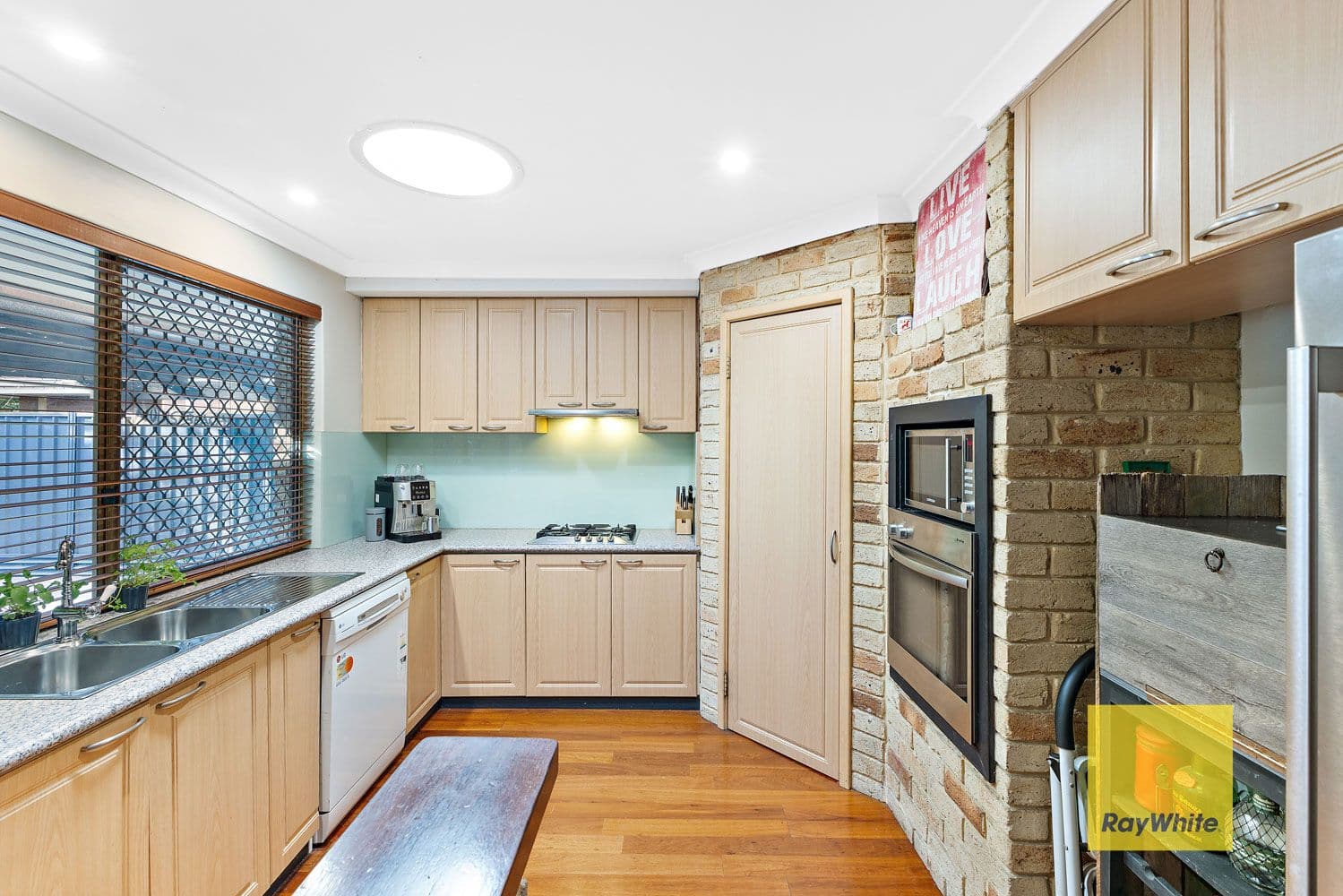19 Lakeside Drive, Thornlie WA 6108, Thornlie - Thumbnail 2