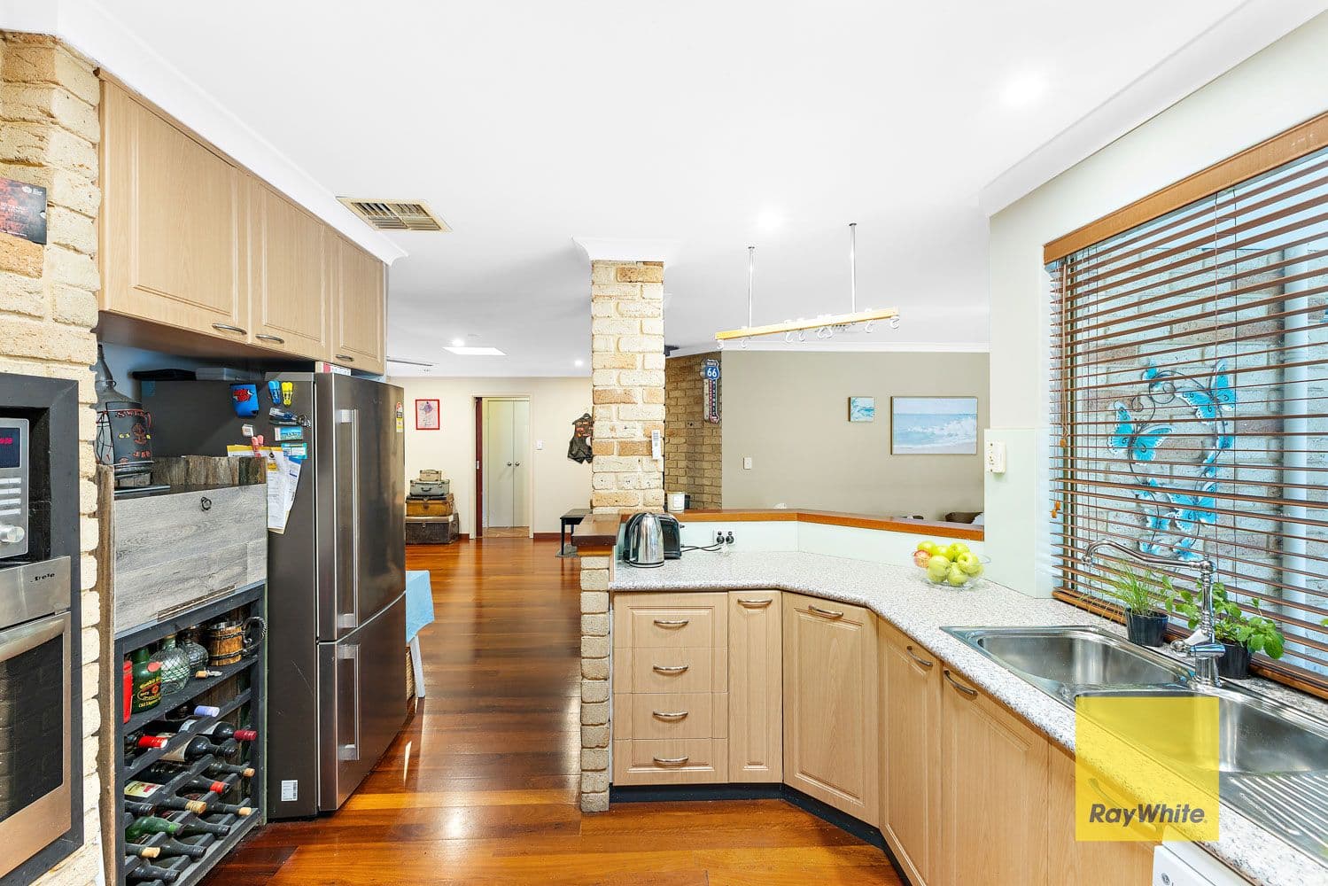 19 Lakeside Drive, Thornlie WA 6108, Thornlie - Thumbnail 5