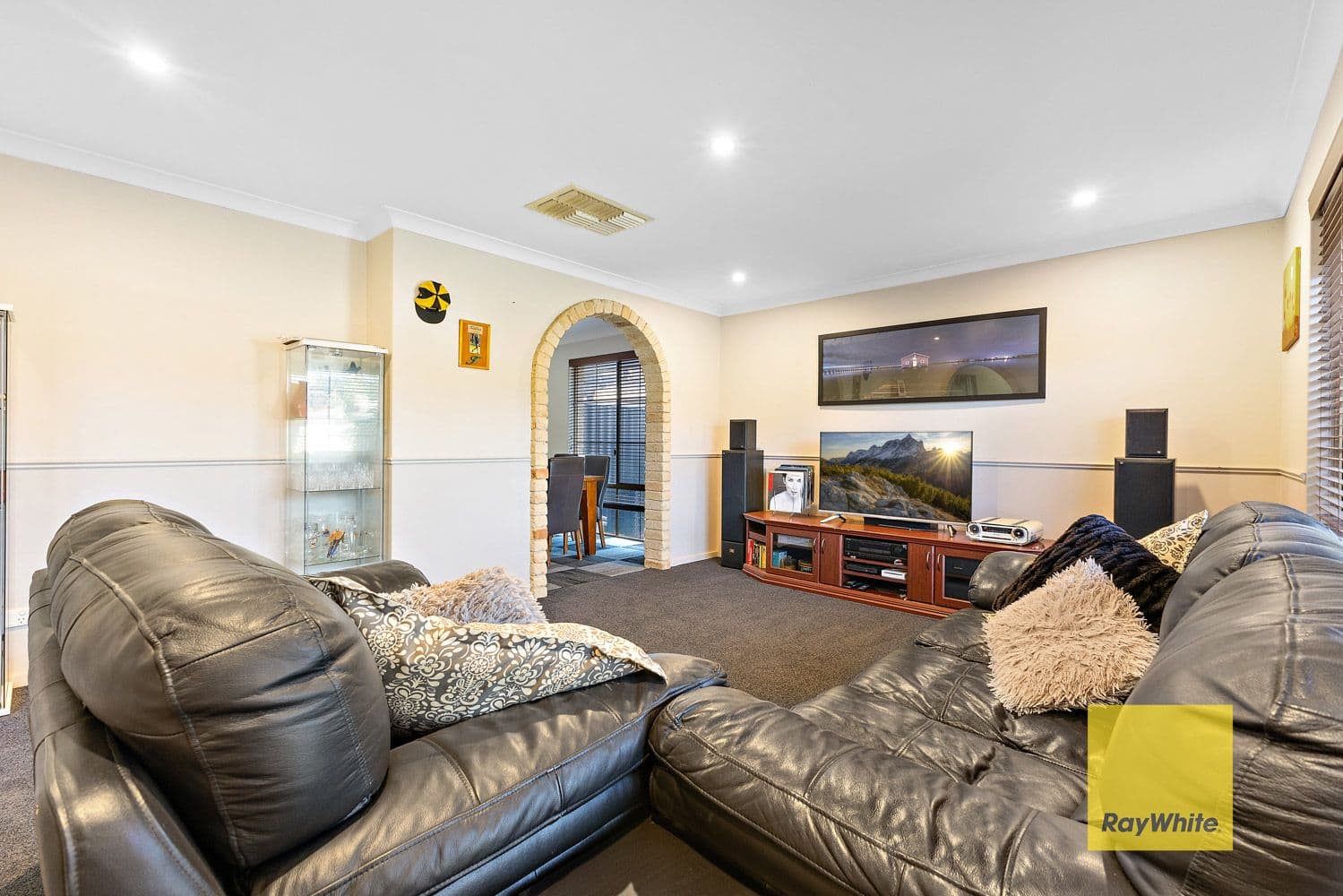 19 Lakeside Drive, Thornlie WA 6108, Thornlie - Thumbnail 7