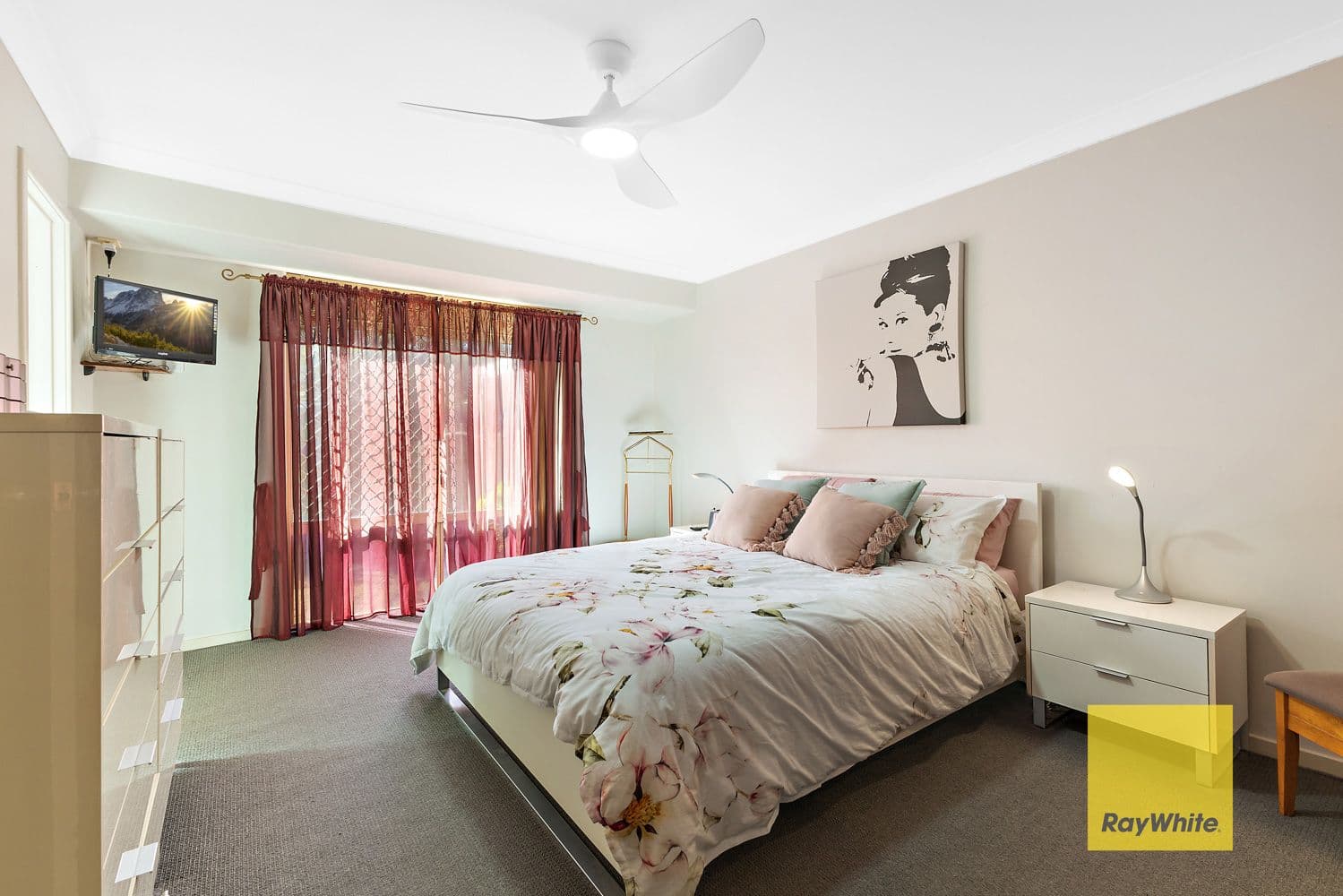19 Lakeside Drive, Thornlie WA 6108, Thornlie - Thumbnail 8