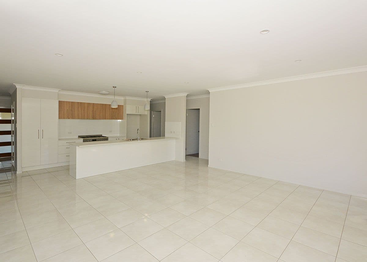 44 Ronaldo Way, Urangan QLD 4655, Urangan - Thumbnail 5