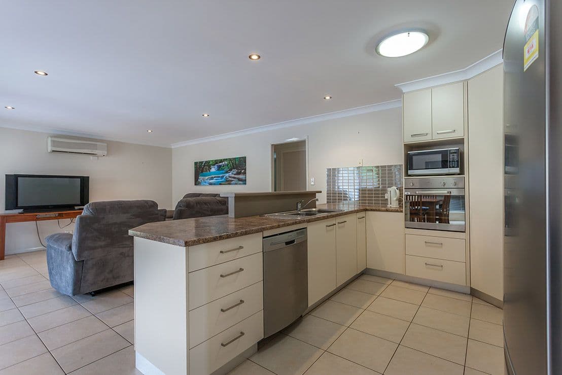 12 Ace Drive, Glenvale QLD 4350, Glenvale - Thumbnail 4