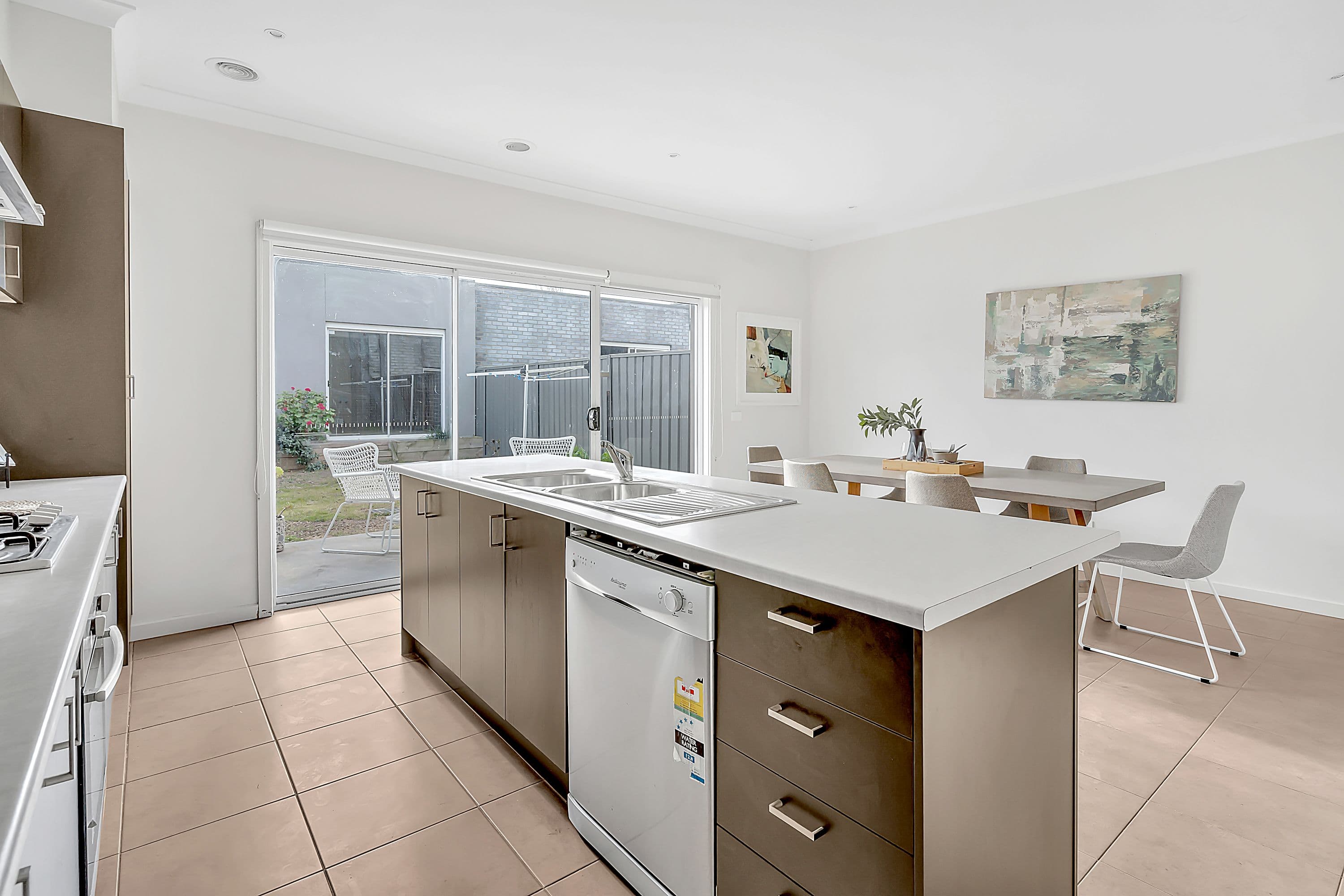 35 Kirkstead Grove, Craigieburn VIC 3064, Craigieburn - Thumbnail 7