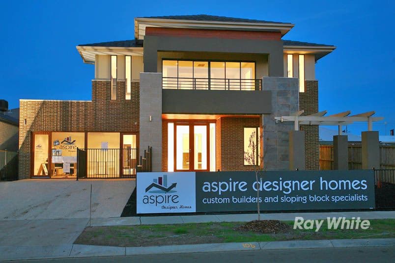 10 Crepe Avenue, CRANBOURNE WEST VIC 3977, Cranbourne West - Image 1