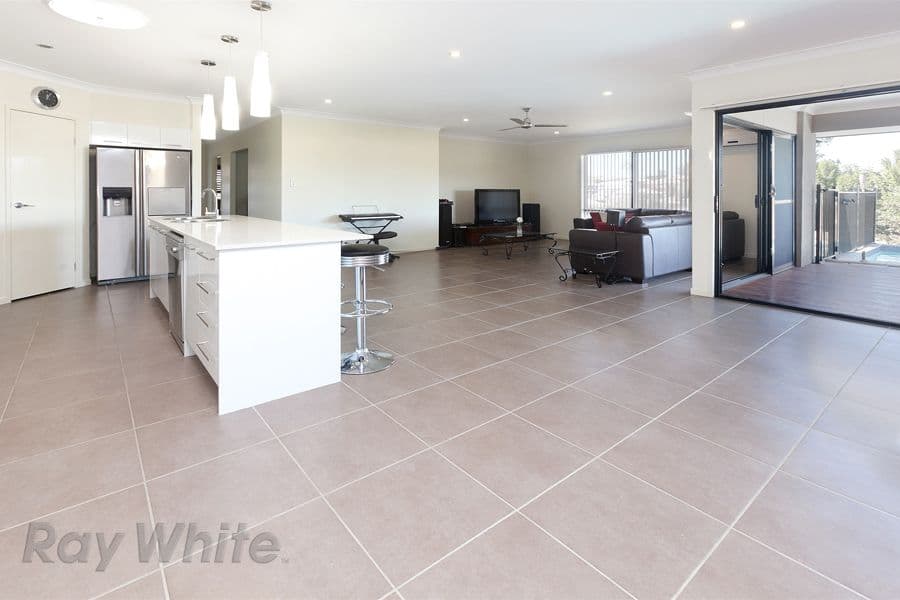 55 Summit Drive, SPRINGFIELD LAKES QLD 4300, Springfield Lakes - Thumbnail 5