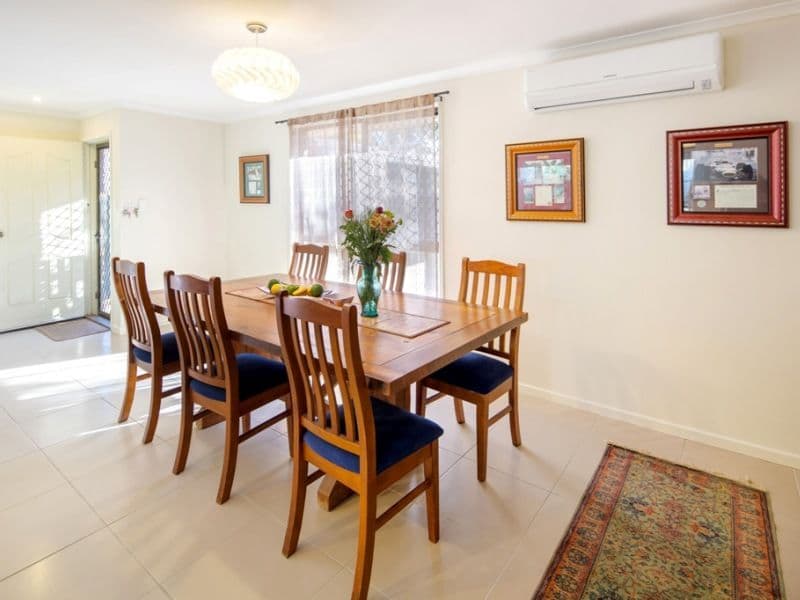 17 Enfield Crescent, BATTERY HILL QLD 4551, Battery Hill - Thumbnail 4