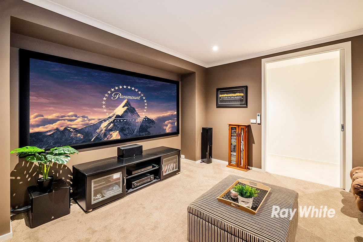 44 Blackledge Drive, Clyde North VIC 3978, Clyde North - Thumbnail 7