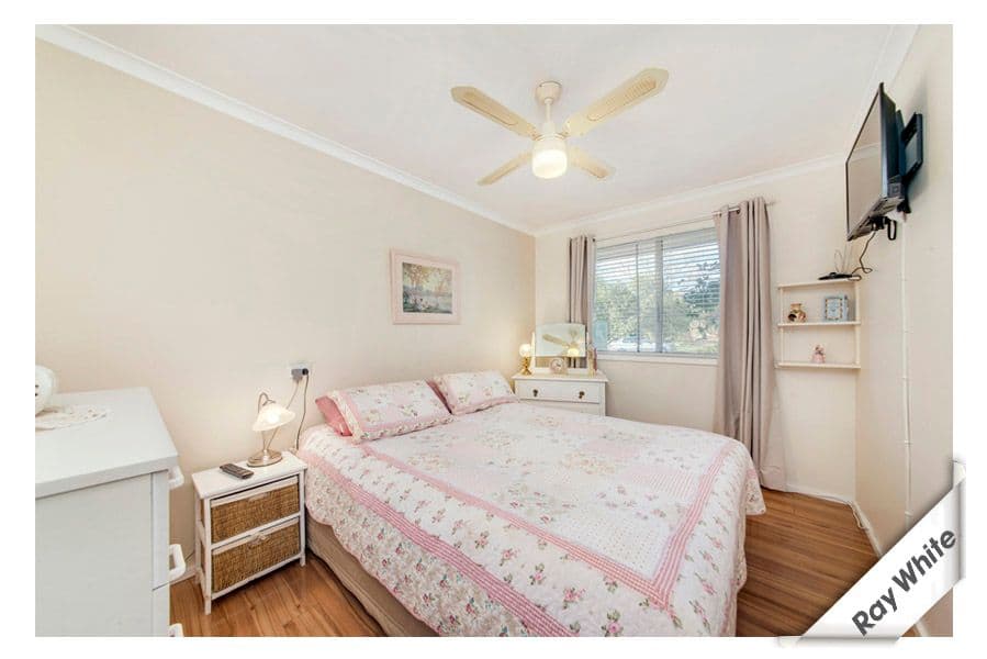 21 Pollock Street, CHIFLEY ACT 2606, Chifley - Thumbnail 2