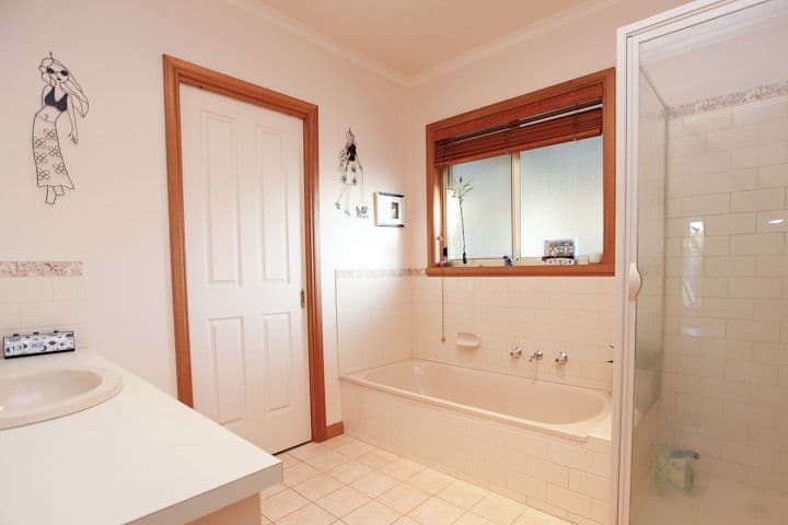 38 Panorama Drive, MILDURA VIC 3500, Mildura - Thumbnail 3